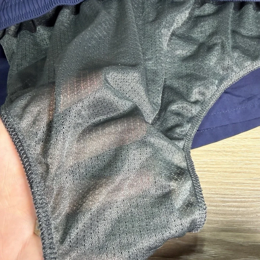 PATAGONIA 'Baggies Shorts' Mens Small Solid Navy 8